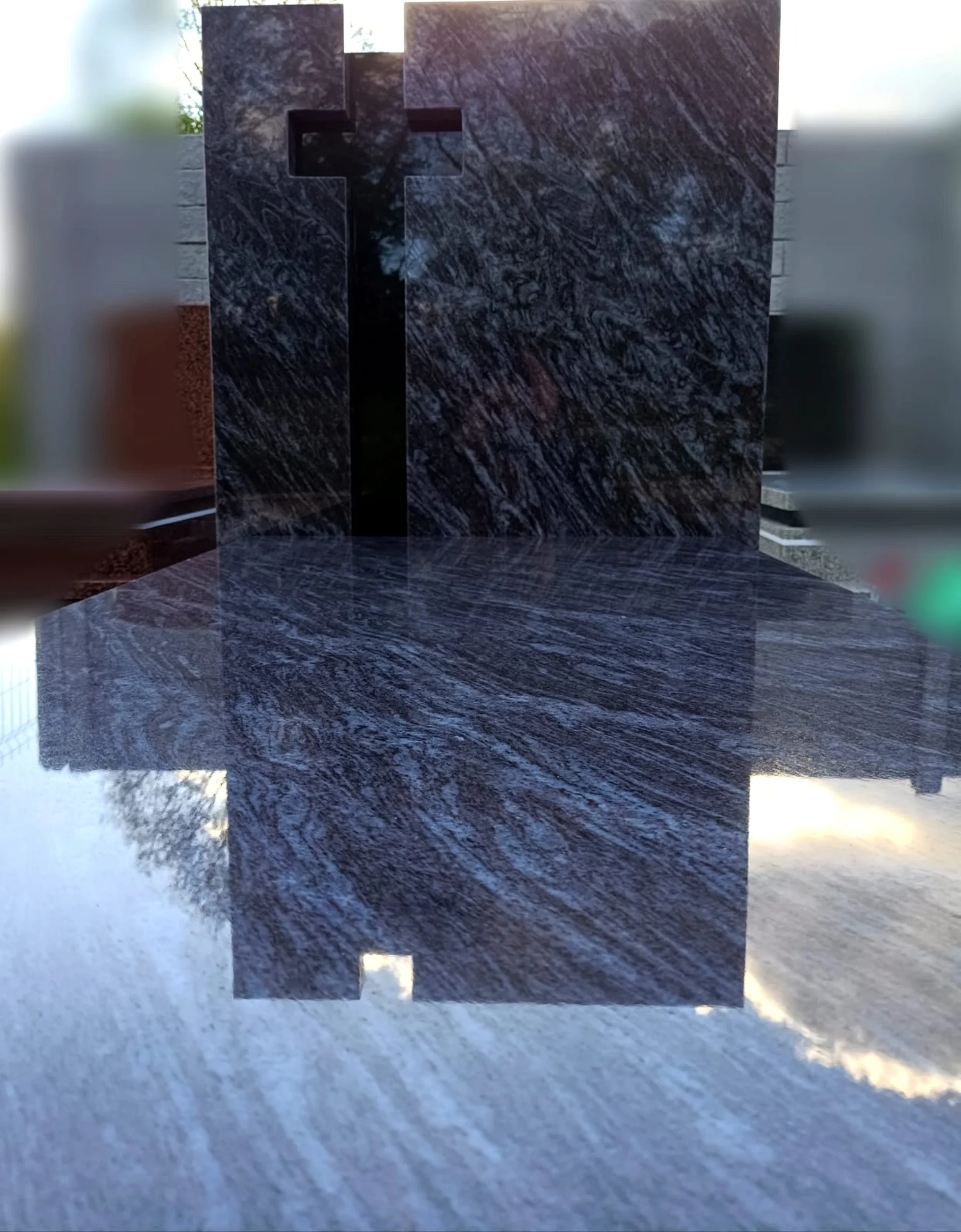 Nagrobki granitowe – Kamil Molenda